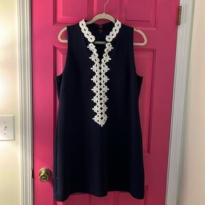 Wonderful Lilly Pulitzer Dress 😃